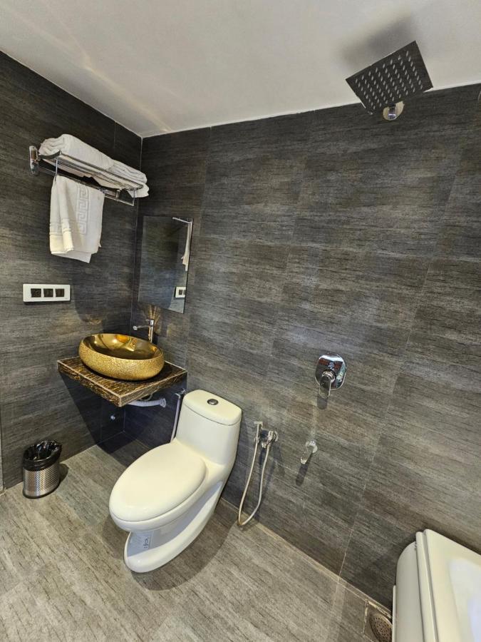 אחמדאבאד Rds Hotel מראה חיצוני תמונה
