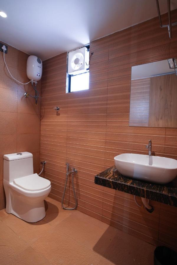 אחמדאבאד Rds Hotel מראה חיצוני תמונה