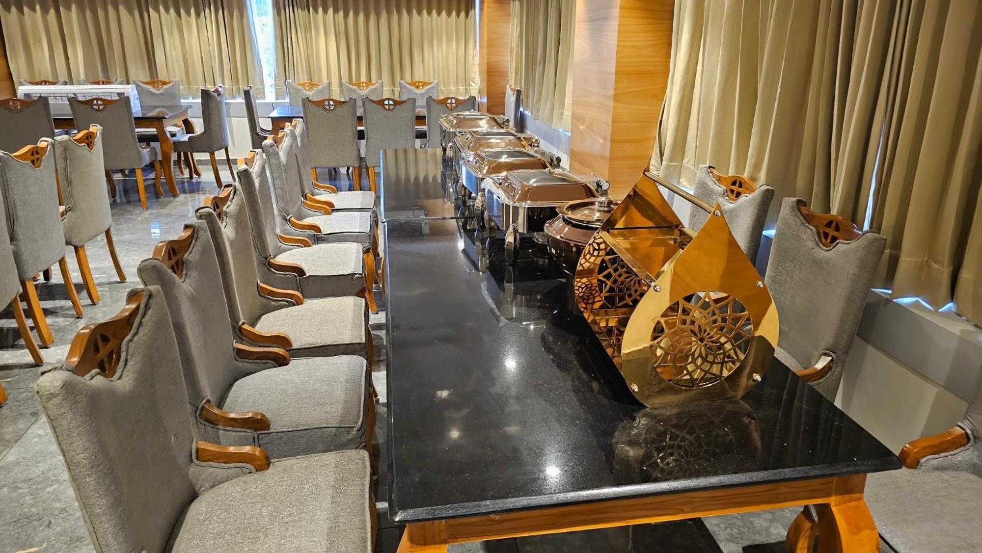 אחמדאבאד Rds Hotel מראה חיצוני תמונה